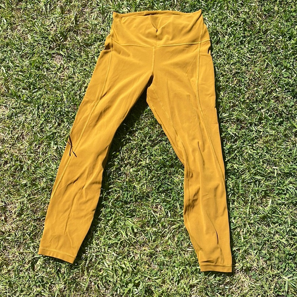 Lululemon leggings
